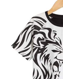 เสื้อยืดลายกราฟิกสิงโตขาวดำ แขนแร็กแลน สไตล์ลำลอง สตรีทแวร์ ผ้าฝ้าย แขนสั้น แฟชั่นฤดูร้อน ทรงโอเวอร์ไซส์ ใส่ได้ทั้งชายและหญิง - Product Image 3