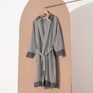 Albornoz Turco Harmony Waffle, Tipo Kimono, 4 Colores, 100% Algodón - Product Image 2