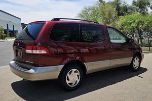 TOYOTA SIENNA XLE 2001 USADA, Volante a la Izquierda/Derecha - Product Image 2