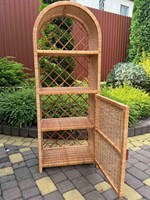 Étagère en rotin faite à la main avec porte cintrée, meuble en osier style bohème rustique, étagère de rangement VgreenArt Modèle 145 pour salon et chambre, Vietnam