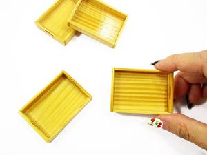 Dollhouse Miniatures Handmade 2 Vide Carré En Bois Plateau De Service Alimentaire Fourniture 9557 - Product Image 2