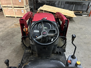 Tracteur à roues d'occasion MAHINDRA 1538 2016, moteur 55 CV, boîte de vitesses - Product Image 3