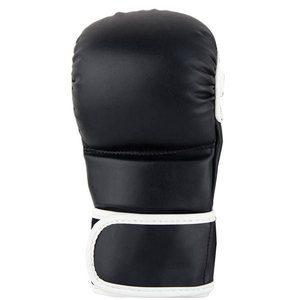 Gants de MMA de haute qualité pour l'entraînement en extérieur, logo personnalisable, style le plus récent, matière PU respirante, fermeture à boucle et crochet. - Product Image 2