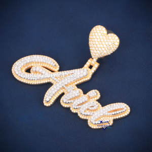 Lindo estilo elegante personalizado 925 Plata sólida joyería de lujo Hip Hop VVS Moissanite diamante carta corazón fianza mujeres colgante - Product Image 5