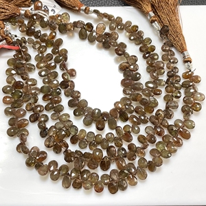 Cuentas Briolette con forma de pera facetada andalucita, cuentas al por mayor de calidad fina para joyería - Product Image 1