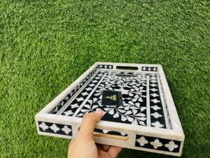 Bandeja de madera de alta calidad con textura de diseño floral tradicional de artesanía de arte de madera - Product Image 3