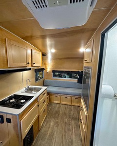 Mini Caravana Ligera de Aluminio de Alto Rendimiento y Calidad, Remolque de Viaje Tipo Lágrima, Estilo Moderno para 4 Personas, Todoterreno - Product Image 4