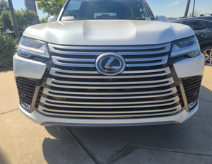 Lexus LX 600 Luxury 2025 USADO EN EXCELENTES CONDICIONES - Product Image 4