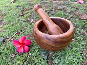 Mortero y Maja de Madera HWC Okhli Premium, Triturador de Especias Artesanal para Uso Herbal - Product Image 4
