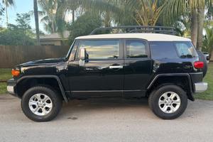 Toyota FJ Cruiser 2008 d'occasion en bon état - Product Image 2