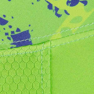 Camisetas largas de ajuste cómodo Rash Guard de tela ligera elegante y duradera para protección solar en uso al aire libre - Product Image 6