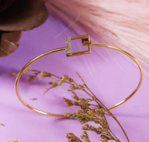 B2B Exclusive 14KT Fine <b>Gold</b> Kada Bracelet Handcrafted Luxury Diamond <b>Bangle</b> Strengthening Global Retail Networks for Discerning - Product Image 1