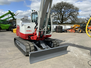รถขุดขนาดเล็ก Takeuchi TB290 ใหม่ 3 ตัน ระบบไฮดรอลิก แบบตีนตะขาบ กำลังขุดสูง พร้อมจัดส่ง - Product Image 5