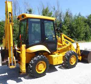 Chargeuse-pelleteuse compacte JCB 2CX haute puissance 4x4 Diesel Machine de construction avec chargeur frontal et pelle arrière - Product Image 5