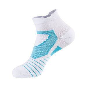 Chaussette de basket-ball professionnelle en coton à mailles Logo personnalisé Sport Compression Sneaker Chaussettes de sport avec fonction antidérapante Échantillon gratuit - Product Image 3