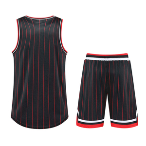 Uniforme de baloncesto de poliéster de alta calidad atractivo sin mangas BSCI nuevo modelo diseño de impresión por sublimación de talla grande disponible - Product Image 2
