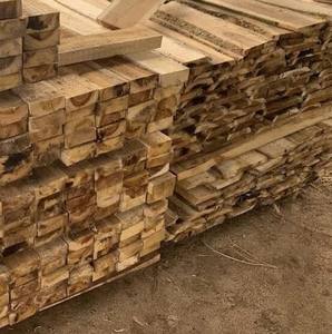 Productos de madera aserrada de color natural con superficie lisa para uso en almacén - Product Image 3