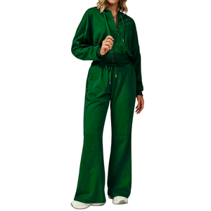 Ensemble de survêtements de fitness Streetwear stylé pour femmes, vêtements de sport et de détente extensibles et confortables - Product Image 1