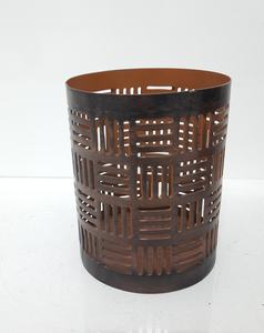 Lanternes décoratives personnalisées de bougeoirs de la meilleure taille en laiton de bronze votif rond de fer pour la décoration à la maison - Product Image 5