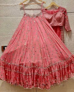 NUEVO FABZONE BRIDAL Lehenga Choli de Georgette de Seda con Trabajo de Espejos Real de Gujarat y Dupatta - En Stock - Product Image 2