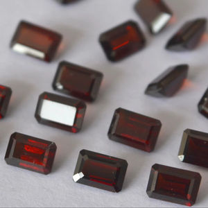 โกเมนธรรมชาติขนาดแปดเหลี่ยม3X5มม.-พลอยโกเมนสีแดงหลวมคุณภาพสูง - Product Image 1