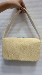 Bolso de Hombro con Diseño de Perro con Cuentas, Hecho a Mano en India, Bolso de Mano de Lujo para Mujer, para Fiestas, Bodas - Product Image 6