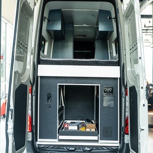 ¡Oferta Imperdible! Mercedes-Benz Sprinter 3500 RV 2023 Súper Limpio, Conversión a RV, Motor Turbodiésel de 2 Litros de Alto Rendimiento, Furgoneta de Lujo - Product Image 5