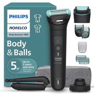 Afeitadora Corporal Completa para Hombre Norelco Serie 7000, con Batería AAA, Cuchillas de Acero Inoxidable, Pantalla OLED, Resistente al Agua, Ideal para Viajes - Product Image 1
