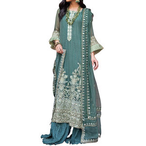 <b>Women's</b> Pure Warm Cotton Kurta Set <b>Trousers</b> Dupatta Printed Regular Khadar Winter 3-Piece Set <b>for</b> Parties Including <b>Silk</b> - Product Image 4