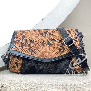 Sac à bandoulière personnalisé d'usine en cuir de vachette usiné à la main Mini sac de luxe pour dames Sac à main de haute qualité en cuir pour femmes - Product Image 1