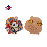 Épinglettes personnalisées en émail doux et dur Style Feng Shui antique impression UV dessin animé paillettes insignes en métal mignon Anime Logo Maker