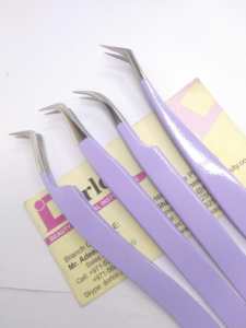 Fabrication de pince à cils en acier durable personnaliser la couleur violette enduite volume incurvé à 45 degrés pince à épiler d'extension greffée - Product Image 5