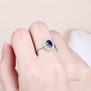 Anillo de plata 925 hecho a mano con estilo de flor clásica con corte ovalado de 5*7mm zafiro azul cultivado en laboratorio Art Deco Half Eternity Wedding Band - Product Image 6