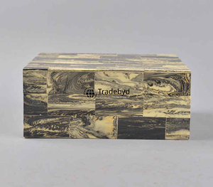 Caja de Resina y MDF de Primera Calidad con Diseño Grabado para Almacenamiento Elegante y Regalos Decorativos de Tradebyd - Product Image 2