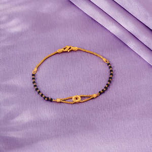 Bracelet en alliage de zinc avec pendentif Mangalsutra à nœud unique pour cadeaux de mariage et d'anniversaire - Product Image 1