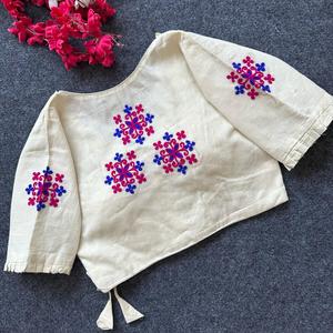 Artriddh Blousewala Khadi Coton Indien Blouse Demi Manches D'été Bureau Lady Style Hors-la-Épaule Décolleté À Séchage Rapide - Product Image 1