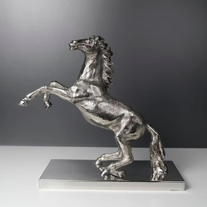 Centro de mesa de unicornio de plata alemán 2025 hecho a mano, decoración de mesa moderna, recuerdo de boda para celebraciones de cumpleaños, muebles para el hogar - Product Image 1
