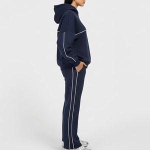 Ensemble sweat-shirt et pantalon de jogging surdimensionné à prix abordable en gros, logo personnalisé imprimé sur tout le vêtement, sweat-shirt avec passepoil - Product Image 3