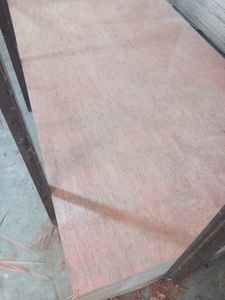 Panneau de placage de mélamine traditionnel commercial 5-24mm d'épaisseur eucalyptus/noyau d'acacia contreplaqué Double face de première classe E2 meubles - Product Image 5