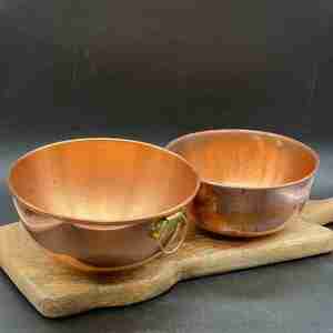 Tazón para mezclar de cobre de alta calidad de Venta caliente con soporte Calidad de exportación de metal pulido para la preparación de huevos para acampar - Product Image 6