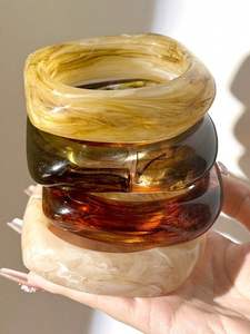 กำไลเรซิ่นสีหนาสำหรับผู้ใหญ่ - Product Image 4