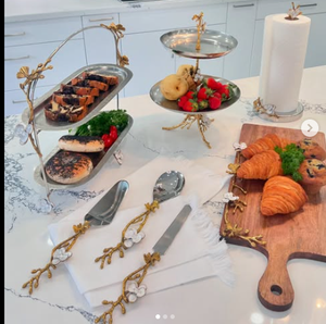 Plats à friction floraux en métal serveurs de nourriture réchauffeurs décoration de la maison plateaux de service bols gradins haute qualité - Product Image 1