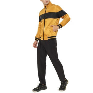 Vêtements personnalisés, ensemble de jogging avec veste et short, survêtement deux pièces à fermeture éclair, ensemble de survêtement coupe-vent en polyester, service 2026 - Product Image 4