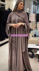 ドバイ卸売アバヤ2023カフタントルコEID控えめなイスラム服ドバイエレガントな光沢のあるシルクオープンアバヤ女性イスラム教徒のドレス