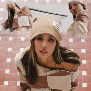 2025 haute qualité été en gros personnalisé Shorts ensemble femmes deux pièces col rond à capuche et Shorts ensembles vêtements pour femmes - Product Image 2