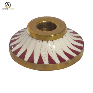 Porte-bougie en résine et laiton pour bougies chauffe-plat |   Élégant porte-bougie décoratif pour la maison, les restaurants, la décoration de table de Noël et de Pâques - Product Image 1