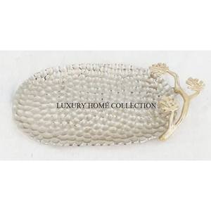 Sofisticados cuencos de servicio de metal martillado de estilo antiguo con Curvas elegantes y formas decorativas raras para la decoración del comedor - Product Image 1