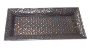 Plateau rond en or poli avec poignée Plateau en métal en aluminium pour servir dans la cafétéria du restaurant de l'hôtel pour la décoration de la maison - Product Image 2