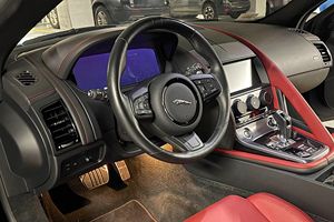 USADO LHD/RHD 2023 J A G U A R P450 COUPE - Product Image 5