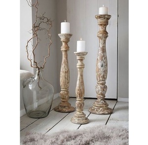 Portavelas de Madera Maciza Ecológico para Decoración Navideña del Hogar con Acabado Pulido Suave y Apariencia Visual Premium (Hecho a Mano) - Product Image 1